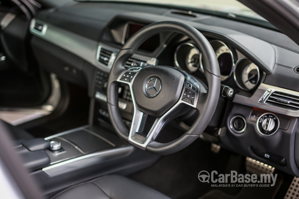 Mercedes-Benz E-Class W212 Facelift (2013) Interior