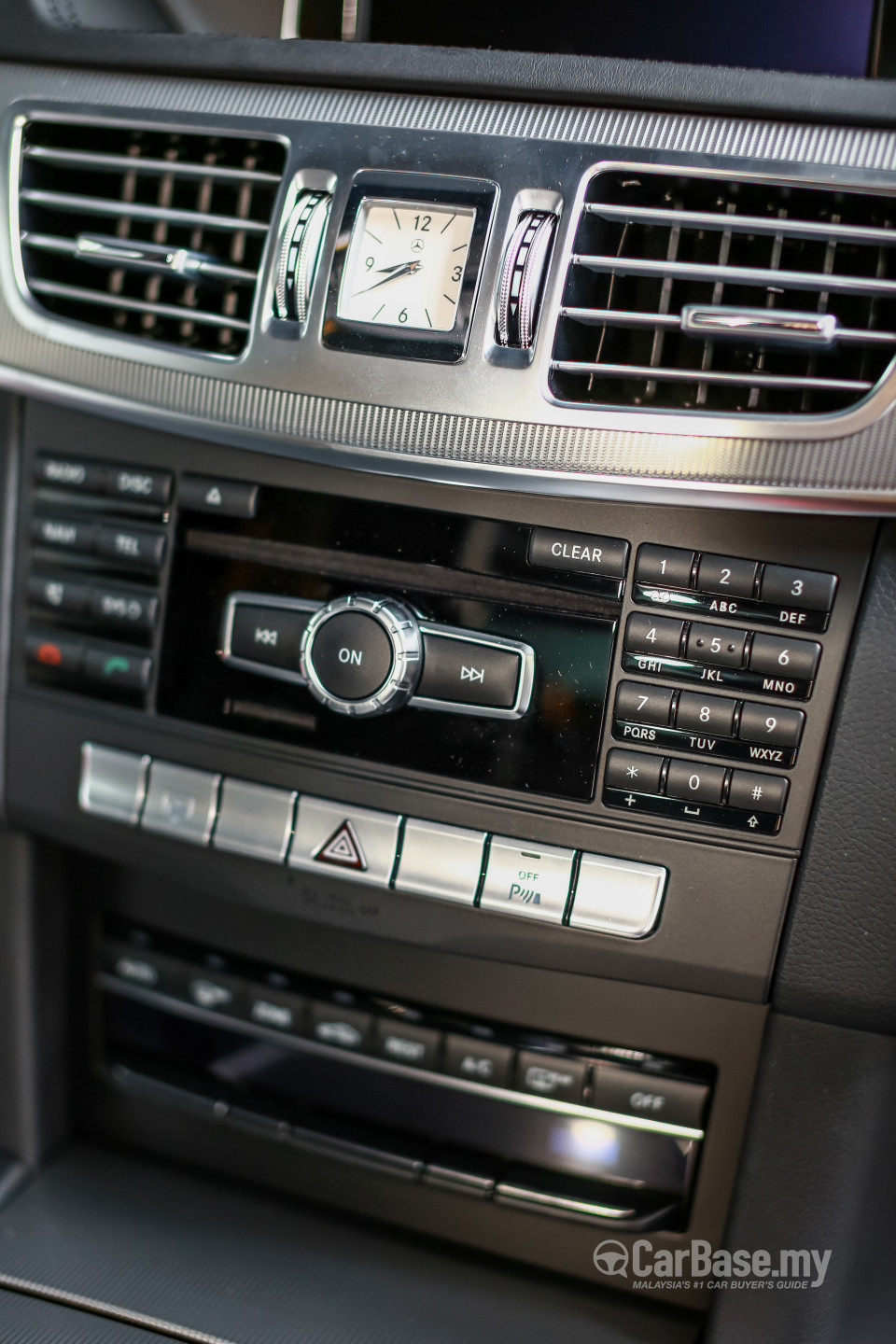 Mercedes-Benz E-Class W212 Facelift (2013) Interior