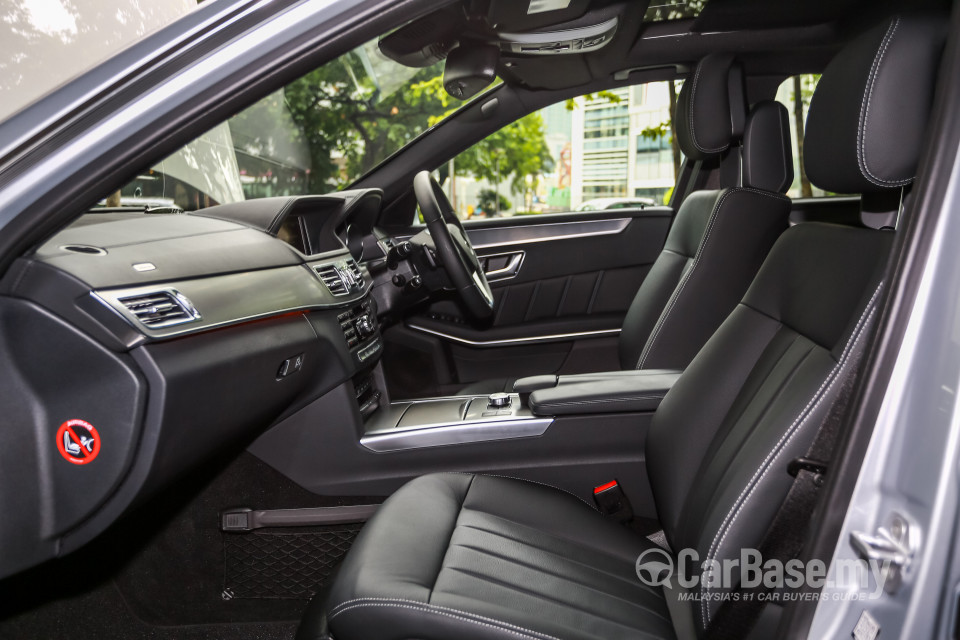 Mercedes-Benz E-Class W212 Facelift (2013) Interior