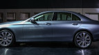 Mercedes-Benz E-Class Exterior photo