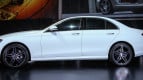 Mercedes-Benz E-Class Exterior photo