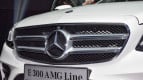 Mercedes-Benz E-Class Exterior photo