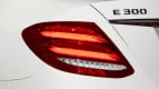 Mercedes-Benz E-Class Exterior photo