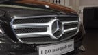Mercedes-Benz E-Class Exterior photo