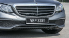 Mercedes-Benz E-Class Exterior photo