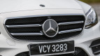 Mercedes-Benz E-Class Exterior photo