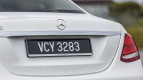 Mercedes-Benz E-Class Exterior photo
