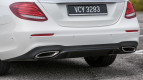 Mercedes-Benz E-Class Exterior photo