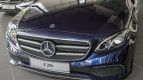 Mercedes-Benz E-Class Exterior photo