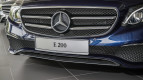 Mercedes-Benz E-Class Exterior photo