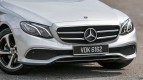 Mercedes-Benz E-Class Exterior photo
