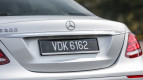 Mercedes-Benz E-Class Exterior photo
