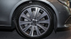 Mercedes-Benz E-Class Exterior photo