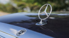 Mercedes-Benz E-Class Exterior photo