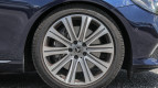Mercedes-Benz E-Class Exterior photo