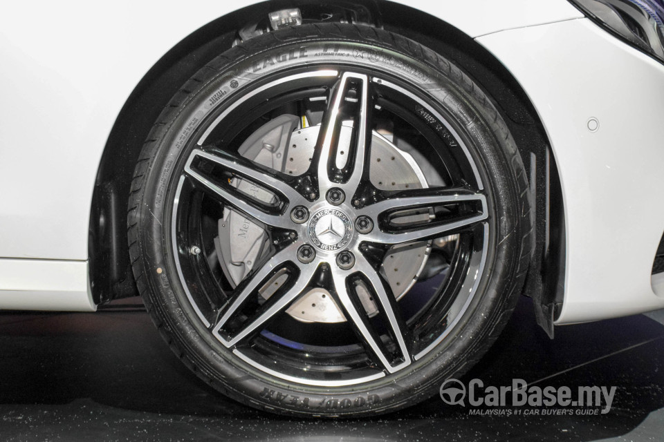 Mercedes-Benz E-Class W213 (2016) Exterior