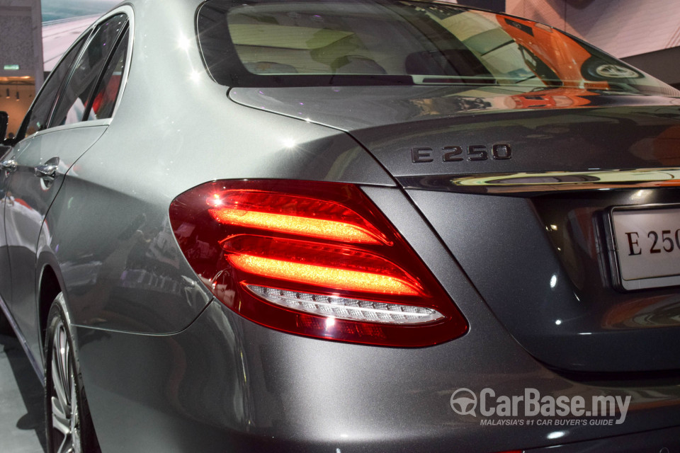 Mercedes-Benz E-Class W213 (2016) Exterior