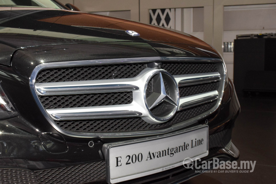 Mercedes-Benz E-Class W213 (2016) Exterior