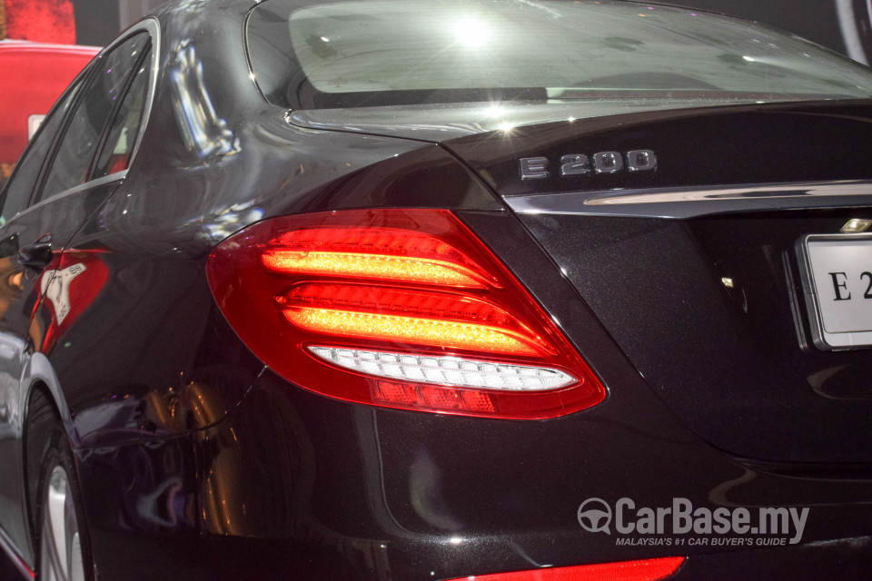 Mercedes-Benz E-Class W213 (2016) Exterior