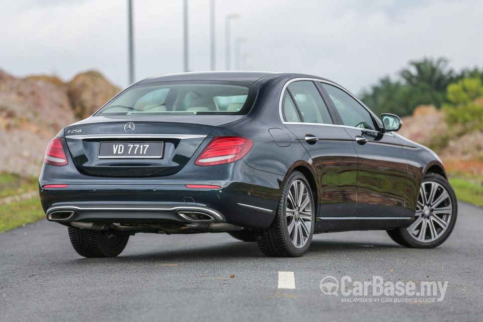 Mercedes-Benz E-Class W213 (2016) Exterior