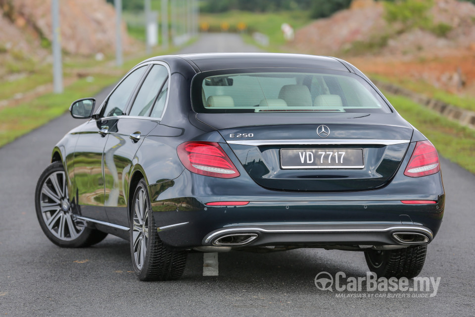 Mercedes-Benz E-Class W213 (2016) Exterior