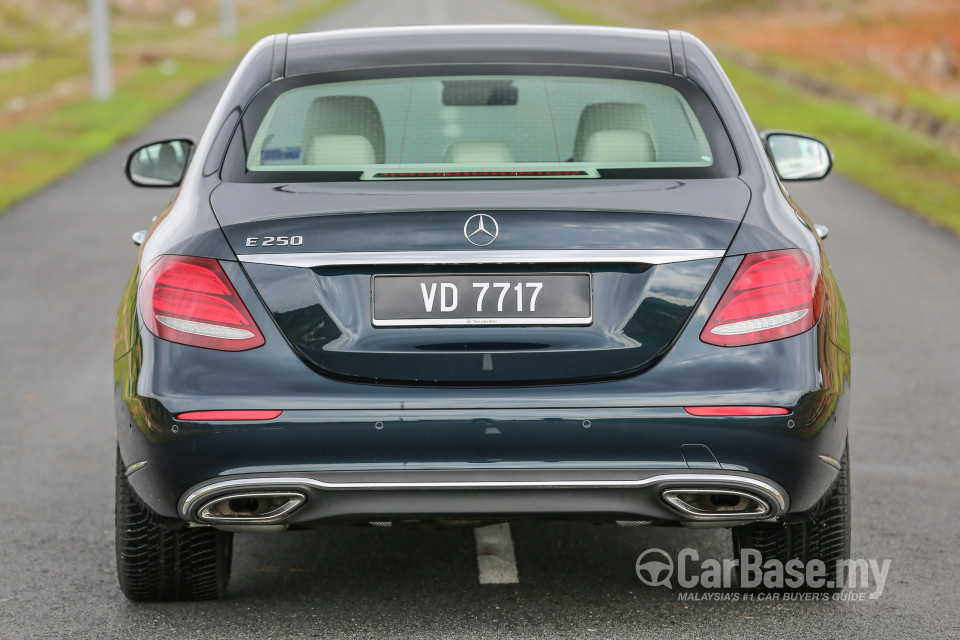 Mercedes-Benz E-Class W213 (2016) Exterior