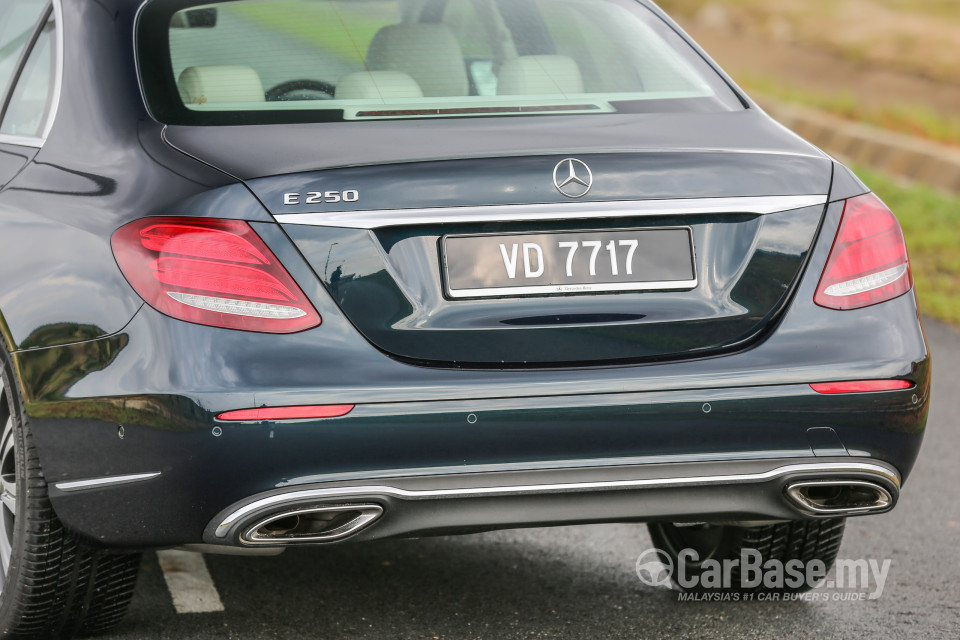 Mercedes-Benz E-Class W213 (2016) Exterior