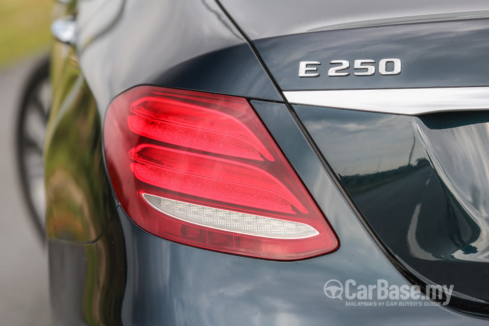 Mercedes-Benz E-Class W213 (2016) Exterior