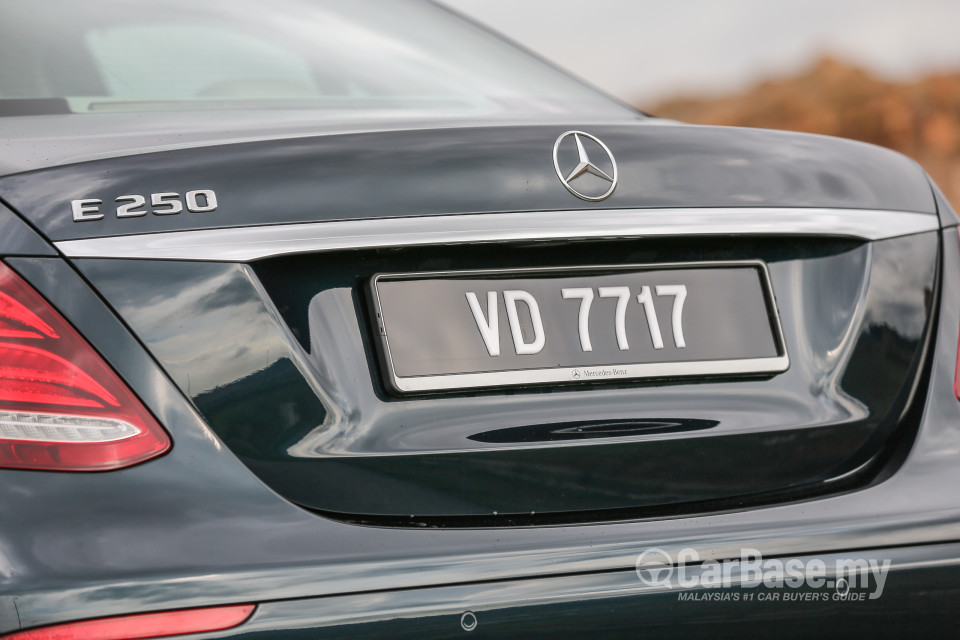 Mercedes-Benz E-Class W213 (2016) Exterior