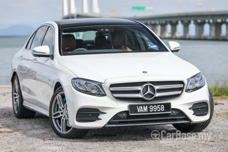 Mercedes-Benz E-Class W213 (2016) Exterior