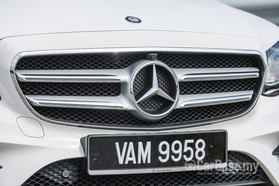 Mercedes-Benz E-Class W213 (2016) Exterior