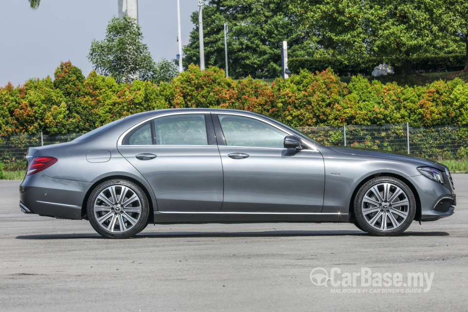 Mercedes-Benz E-Class W213 (2016) Exterior