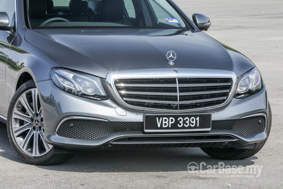 Mercedes-Benz E-Class W213 (2016) Exterior
