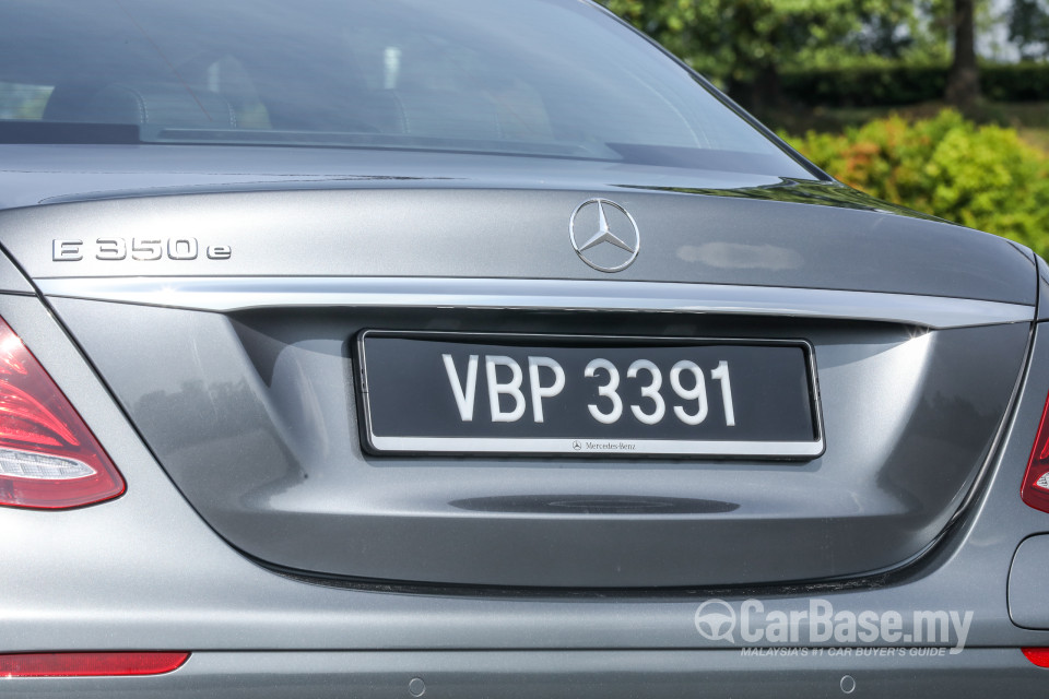 Mercedes-Benz E-Class W213 (2016) Exterior