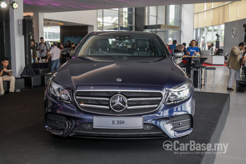 Mercedes-Benz E-Class W213 (2016) Exterior