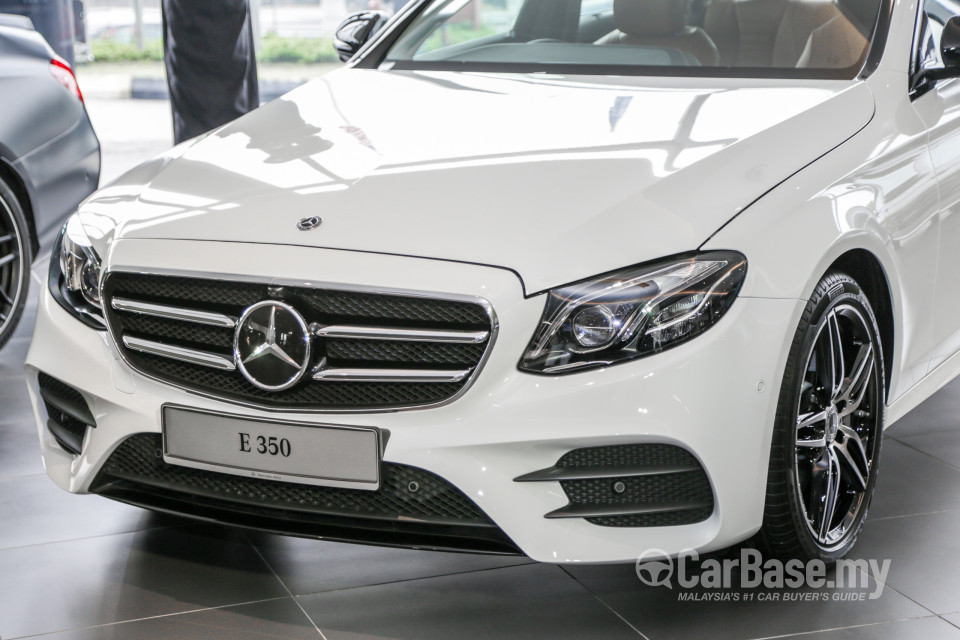 Mercedes-Benz E-Class W213 (2016) Exterior