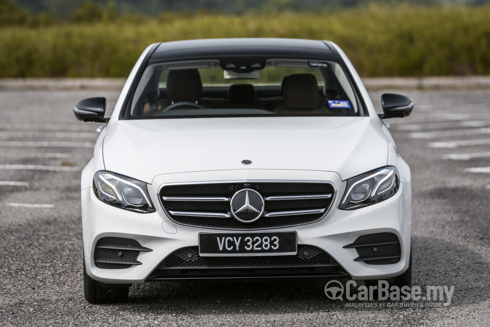 Mercedes-Benz E-Class W213 (2016) Exterior