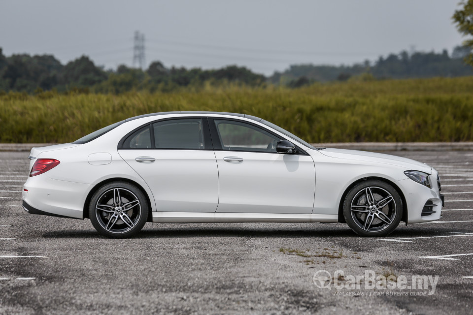 Mercedes-Benz E-Class W213 (2016) Exterior