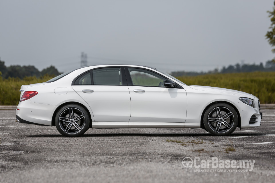 Mercedes-Benz E-Class W213 (2016) Exterior