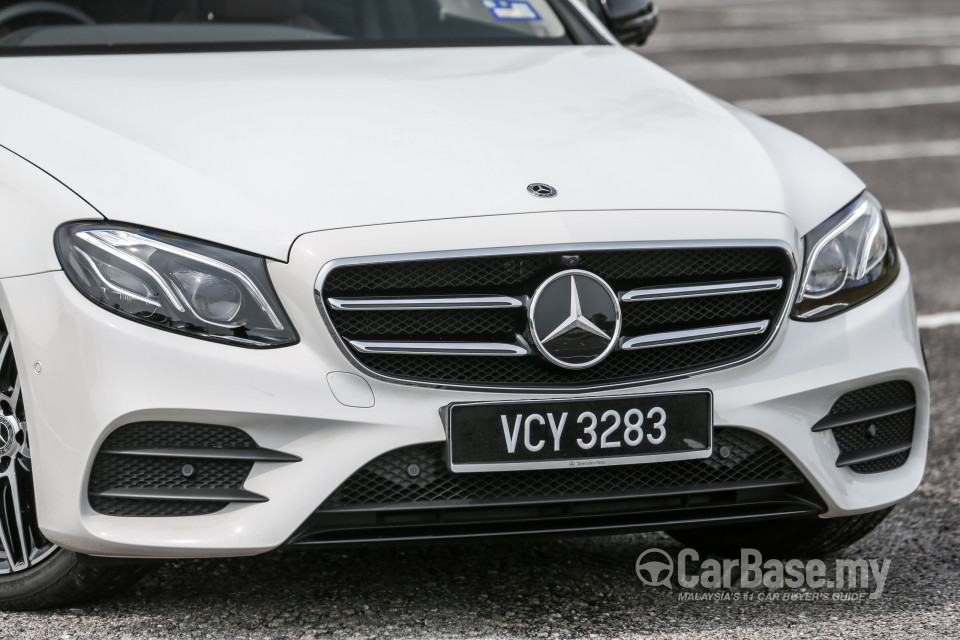 Mercedes-Benz E-Class W213 (2016) Exterior