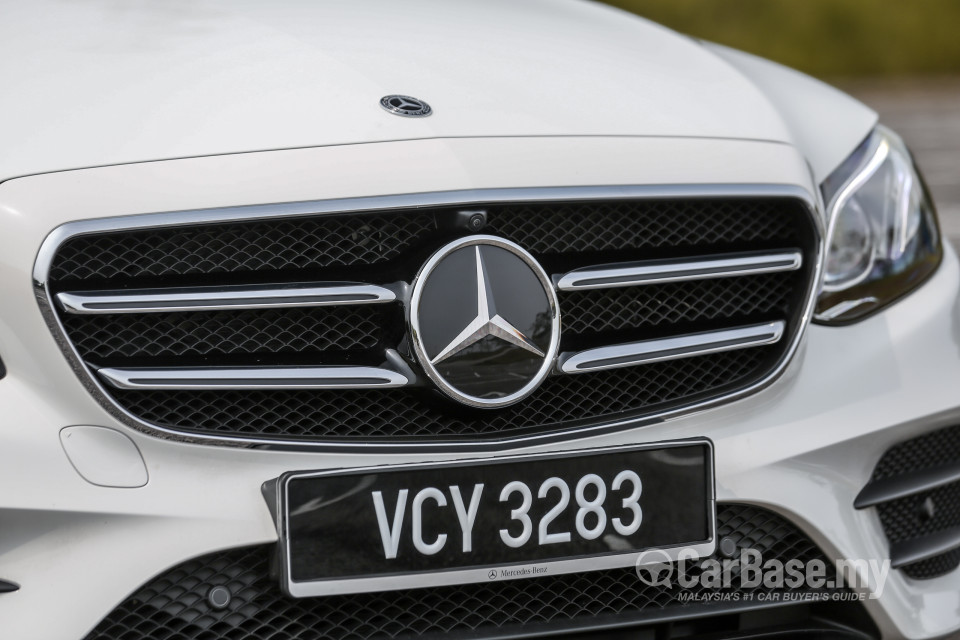 Mercedes-Benz E-Class W213 (2016) Exterior