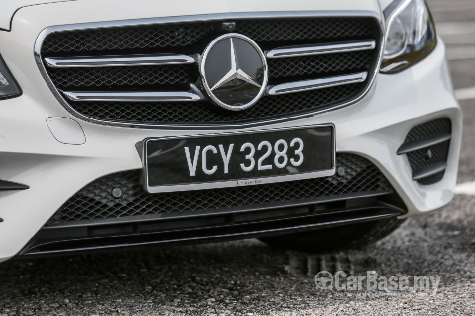 Mercedes-Benz E-Class W213 (2016) Exterior