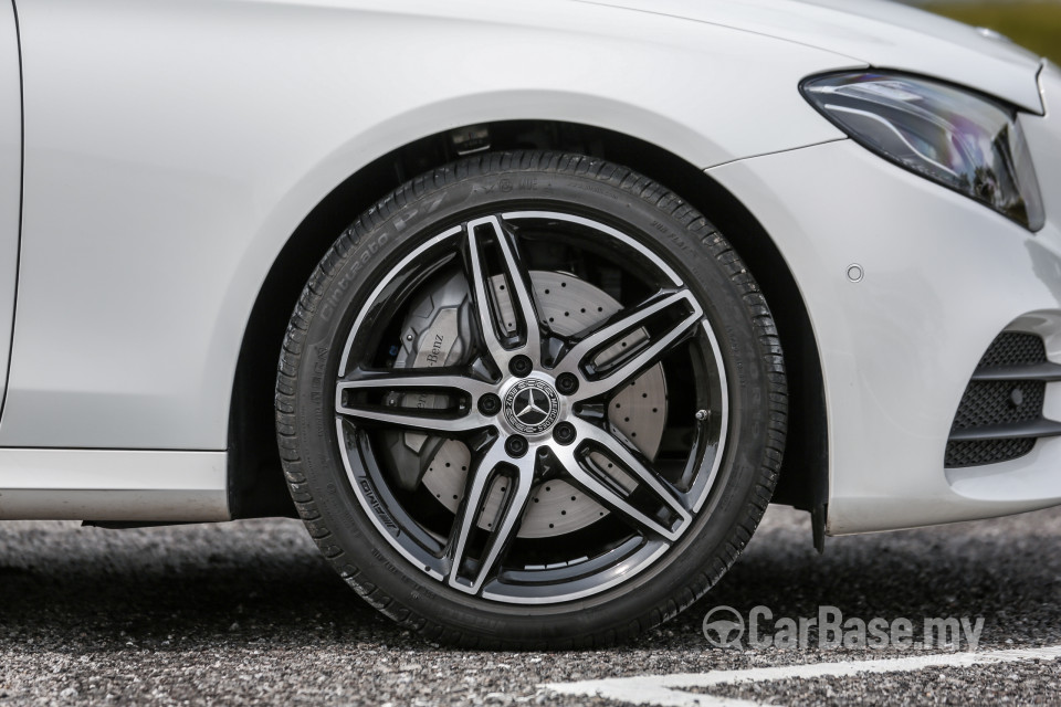 Mercedes-Benz E-Class W213 (2016) Exterior
