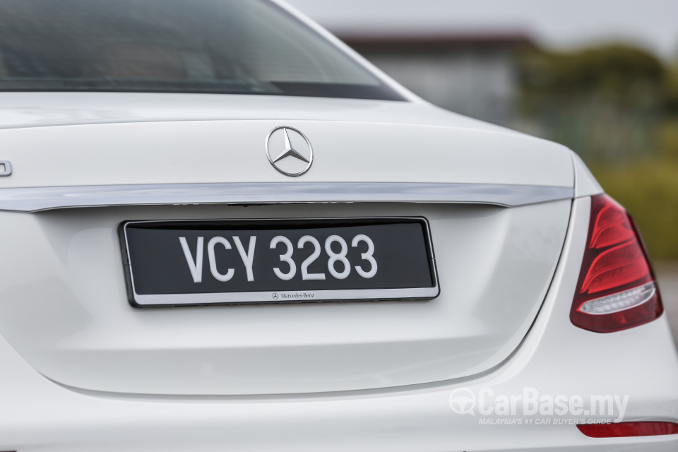 Mercedes-Benz E-Class W213 (2016) Exterior