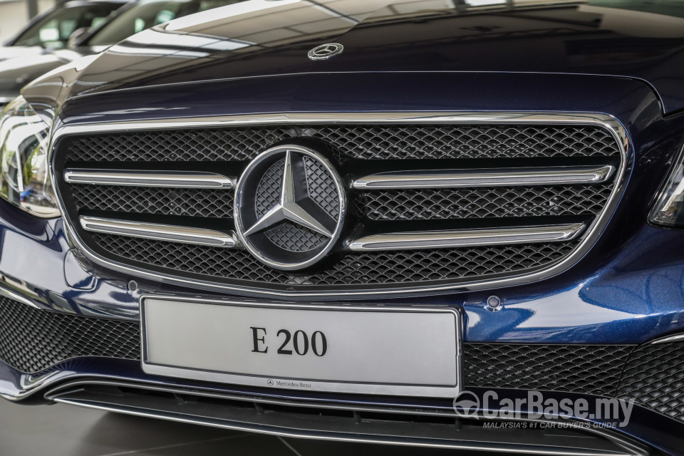 Mercedes-Benz E-Class W213 (2016) Exterior
