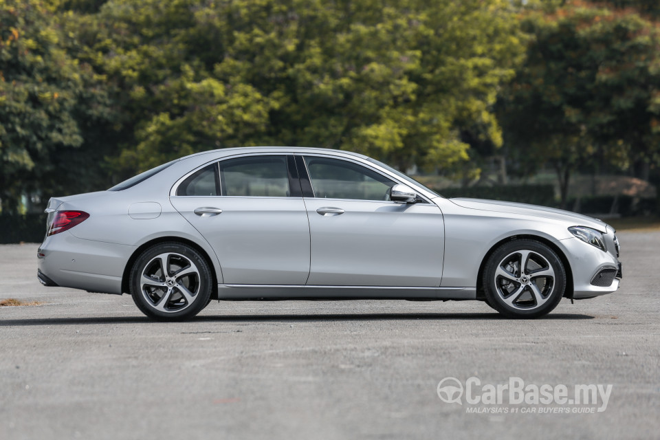 Mercedes-Benz E-Class W213 (2016) Exterior