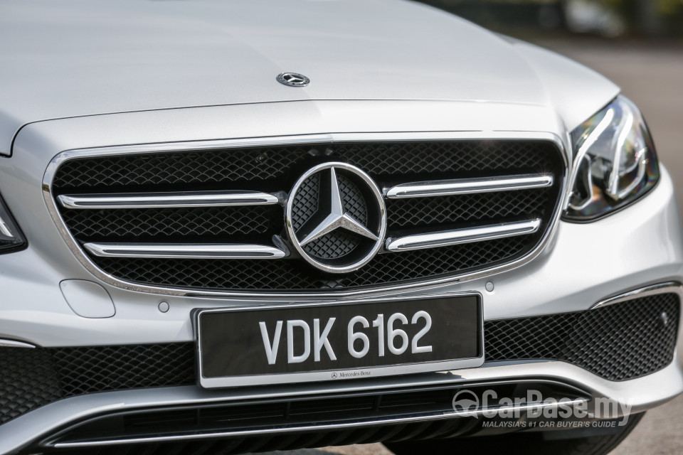 Mercedes-Benz E-Class W213 (2016) Exterior