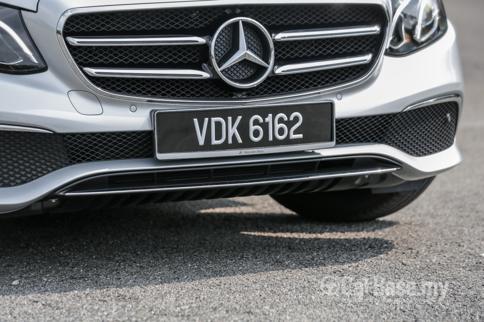 Mercedes-Benz E-Class W213 (2016) Exterior