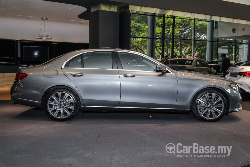 Mercedes-Benz E-Class W213 (2016) Exterior