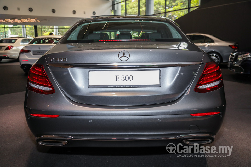 Mercedes-Benz E-Class W213 (2016) Exterior